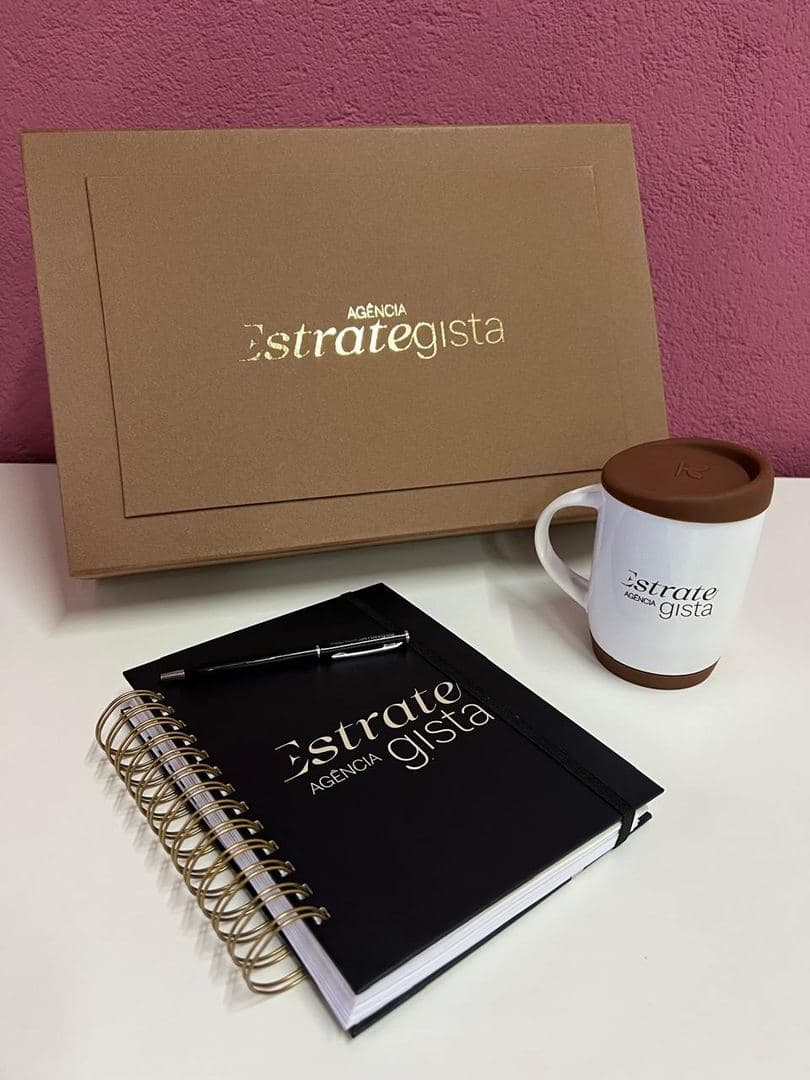 Kit kraft com caneca e caderno